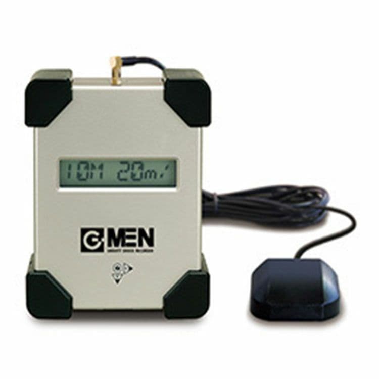 G-MEN GP20 輸送振動データロガー シルバーの本体とGPSアンテナ付きケーブル